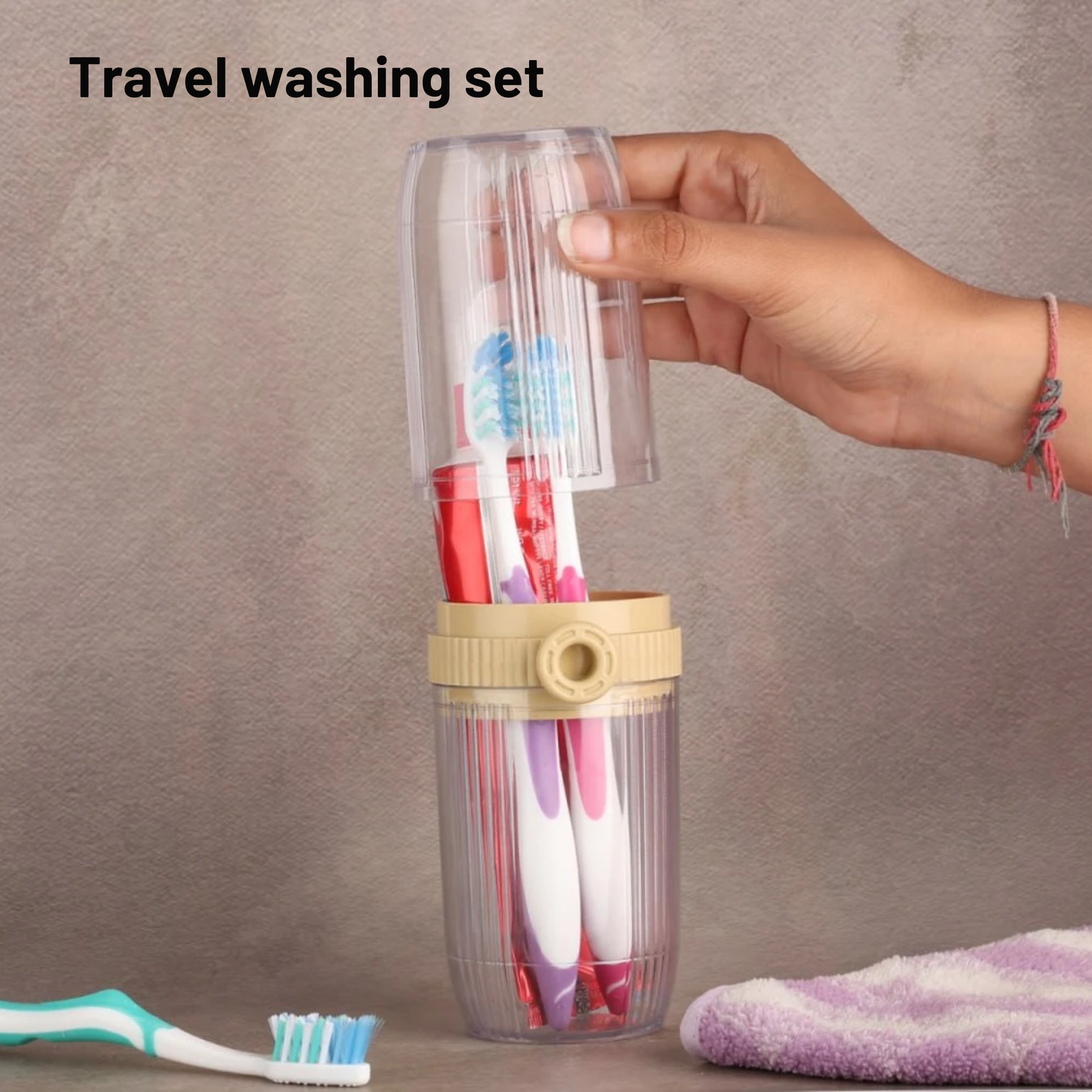 Best1 portable toothbrush and toothpaste storage cup, compact design for travel, showcasing organized bathroom essentials.